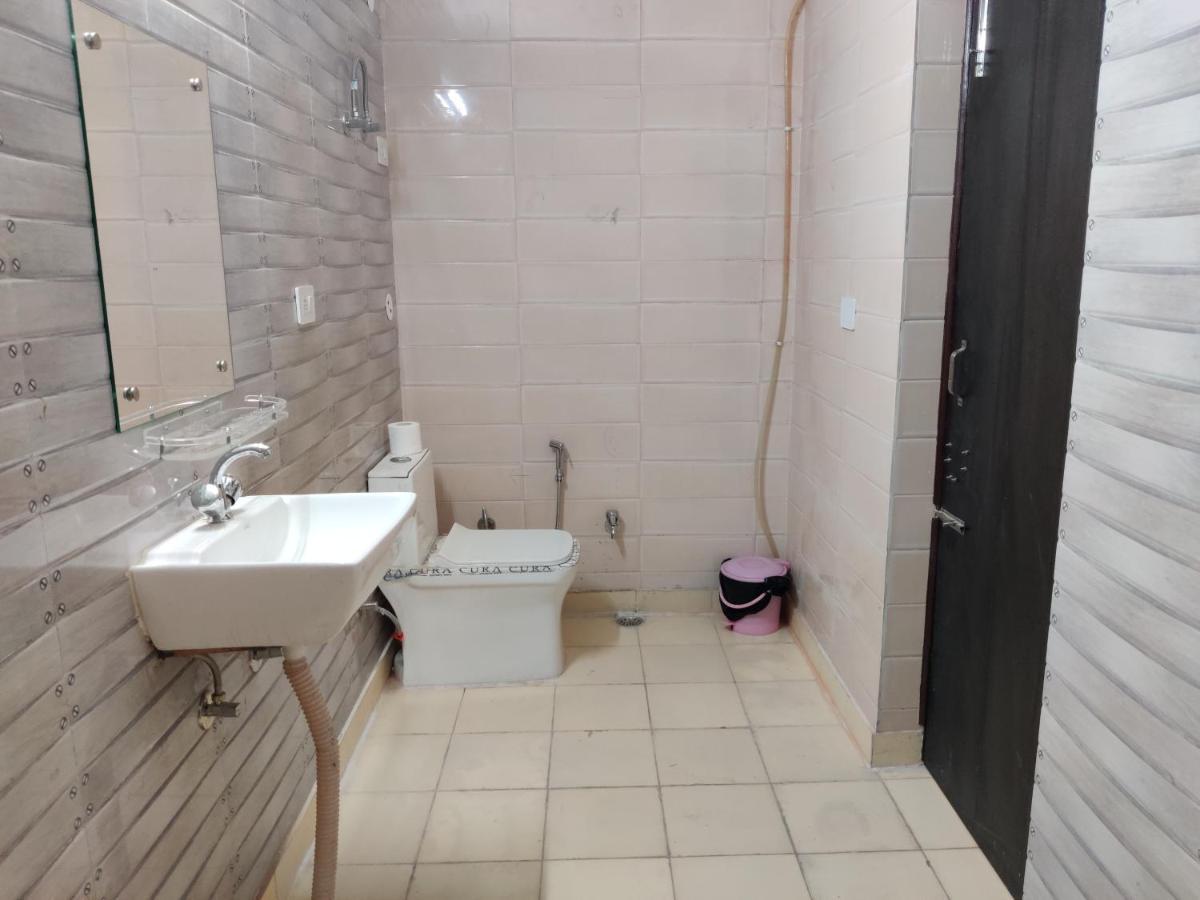 Heistel Delhi Hostel New Delhi Ngoại thất bức ảnh